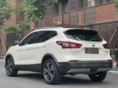 Nissan Qashqai 2.0L CVT XV Prem Deluxe Edition - фото 14