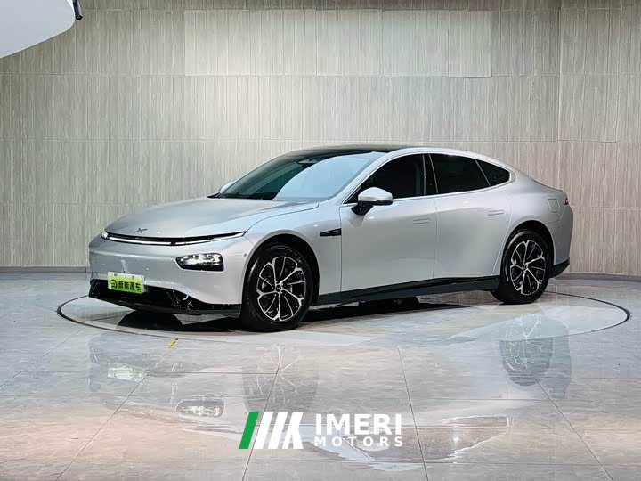 Xpeng P7 625E - автомобиль из Китая