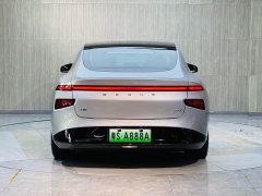 Xpeng P7 625E - фото 6