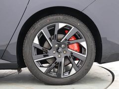 Lynk & Co eπ007 2024 620 Pro - фото 6