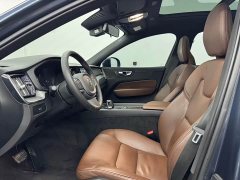 Volvo XC60 B5 four-wheel drive Zhiyi luxury version - фото 5