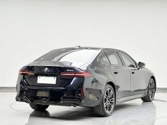 BMW 5 Series 530Li Leading M Sports Package - фото 5