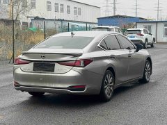 Lexus ES 2022 300h Excellence Edition - фото 6