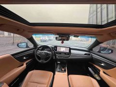 Lexus ES 2022 300h Excellence Edition - фото 9