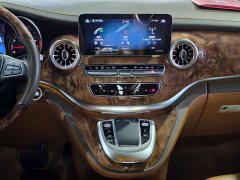 Mercedes-Benz V-Class 2022 V 260 L Long Wheelbase Premium Edition - фото 15