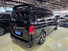 Mercedes-Benz V-Class 2022 V 260 L Long Wheelbase Premium Edition - фото 5