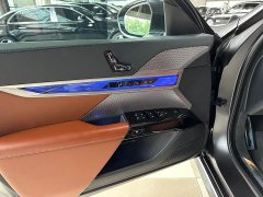 BMW 7 Series facelift 740Li exclusive M sports package - фото 8