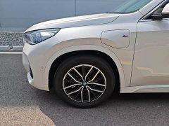 BMW iX1 eDrive25L M Sports Package - фото 7