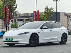 Tesla Model 3 long range all-wheel drive version - фото 1