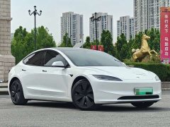 Tesla Model 3 long range all-wheel drive version - фото 3