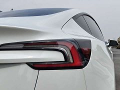 Tesla Model 3 long range all-wheel drive version - фото 7