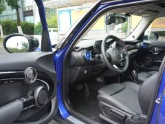 MINI 1.5T Cooper Classic 5-Door - фото 14