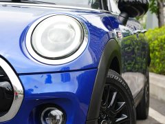 MINI 1.5T Cooper Classic 5-Door - фото 2