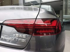 Audi A4L 40 TFSI Fashionable and Dynamic - фото 14