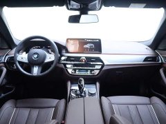 BMW 5 Series 2023 530Li Exclusive M Sports Package - фото 13