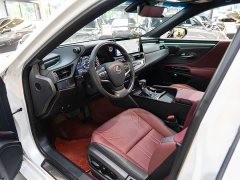 Lexus ES 200 Special Limited Edition - фото 10
