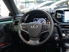 Lexus ES 200 Special Limited Edition - фото 15