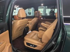 Li Auto ONE Extended-Range 6-Seater - фото 3