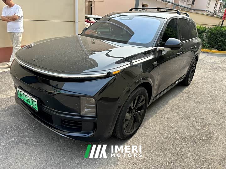 Li Auto Ideal L8 Pro - автомобиль из Китая