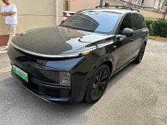 Li Auto Ideal L8 Pro - фото 1