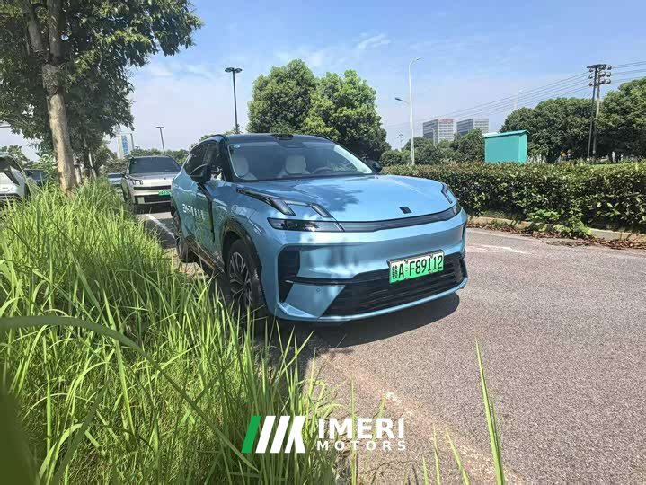 Lynk & Co 08 EM-P 2026 210 four-wheel drive performance Ultra H7 - автомобиль из Китая