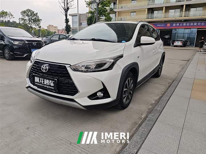 BMW YARiS L Zhixuan 2022 Zhixuan X 1.5L CVT luxury PLUS version - автомобиль из Китая