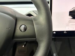 Tesla Model Y rear-wheel drive version - фото 10