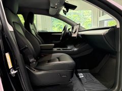 Tesla Model Y rear-wheel drive version - фото 16