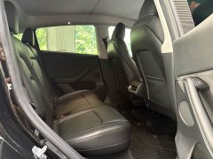 Tesla Model Y rear-wheel drive version - фото 17