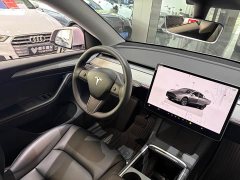 Tesla Model Y rear-wheel drive version - фото 9