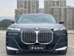 BMW 7 Series 2023 735Li M Sports Package - фото 2