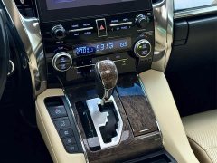 Toyota Wilfa Crown Dual Engine 2.5L HV Premium Edition - фото 15
