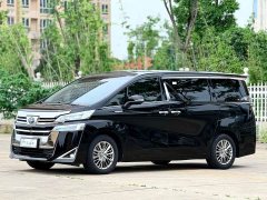 Toyota Wilfa Crown Dual Engine 2.5L HV Premium Edition - фото 2