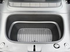 Tesla Model Y rear-wheel drive version - фото 5