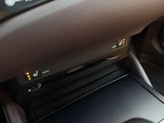 Lexus ES 200 Excellence Edition - фото 11
