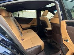 Lexus ES 200 Excellence Edition - фото 14
