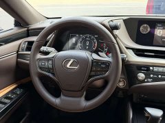 Lexus ES 200 Excellence Edition - фото 5