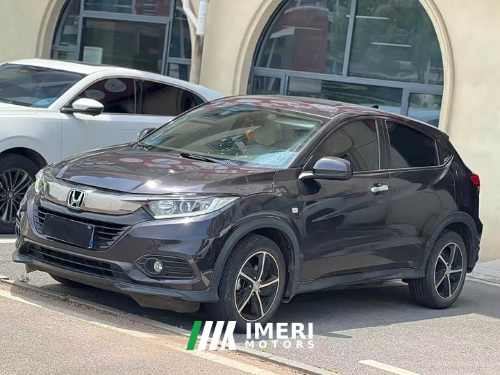 Lynk & Co Binzhi 1.5L CVT Fantasy Night Pioneer Edition - автомобиль из Китая
