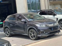 Lynk & Co Binzhi 1.5L CVT Fantasy Night Pioneer Edition - фото 3