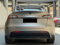 Tesla Model Y long-range all-wheel drive version - фото 4