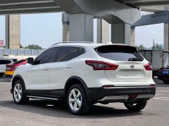 Nissan Qashqai 2.0L CVT XV Premium Edition - фото 6