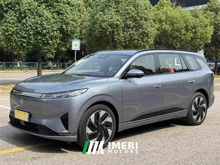 Lynk & Co eπ008 210Max extended range version 6 seats - автомобиль из Китая