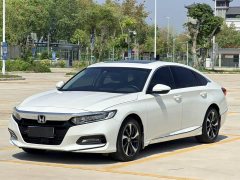 Honda Accord 2018 260TURBO Deluxe Edition National V - фото 1