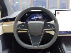 Tesla Model X dual-motor all-wheel drive version - фото 11