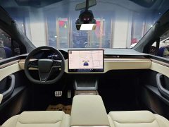 Tesla Model X dual-motor all-wheel drive version - фото 12