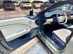 Zeekr 007 2025 Long Range Rear Drive Intelligent Driving Version 100kWh - фото 7
