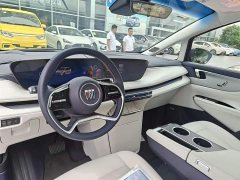 Buick GL8 New Energy Lu Zun Luxury Edition - фото 4