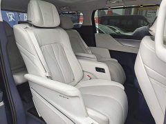 Buick GL8 New Energy Lu Zun Luxury Edition - фото 6