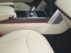 Land Rover Range Rover 2023 3.0 L6 400PS Autobiography Long Wheelbase - фото 2