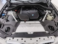 BMW X3 facelift xDrive25i M sports package - фото 6